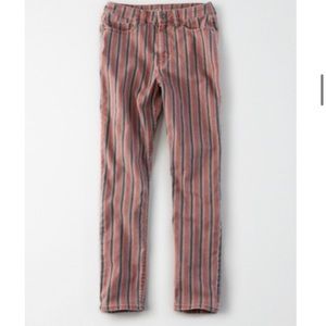 American Eagle Mom Jean